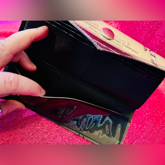 Rare! LAGUNITAS Little Sumpin’ Sumpin’ Ale Wallet Billfold Credit/Business Cards - Picture 6 of 9